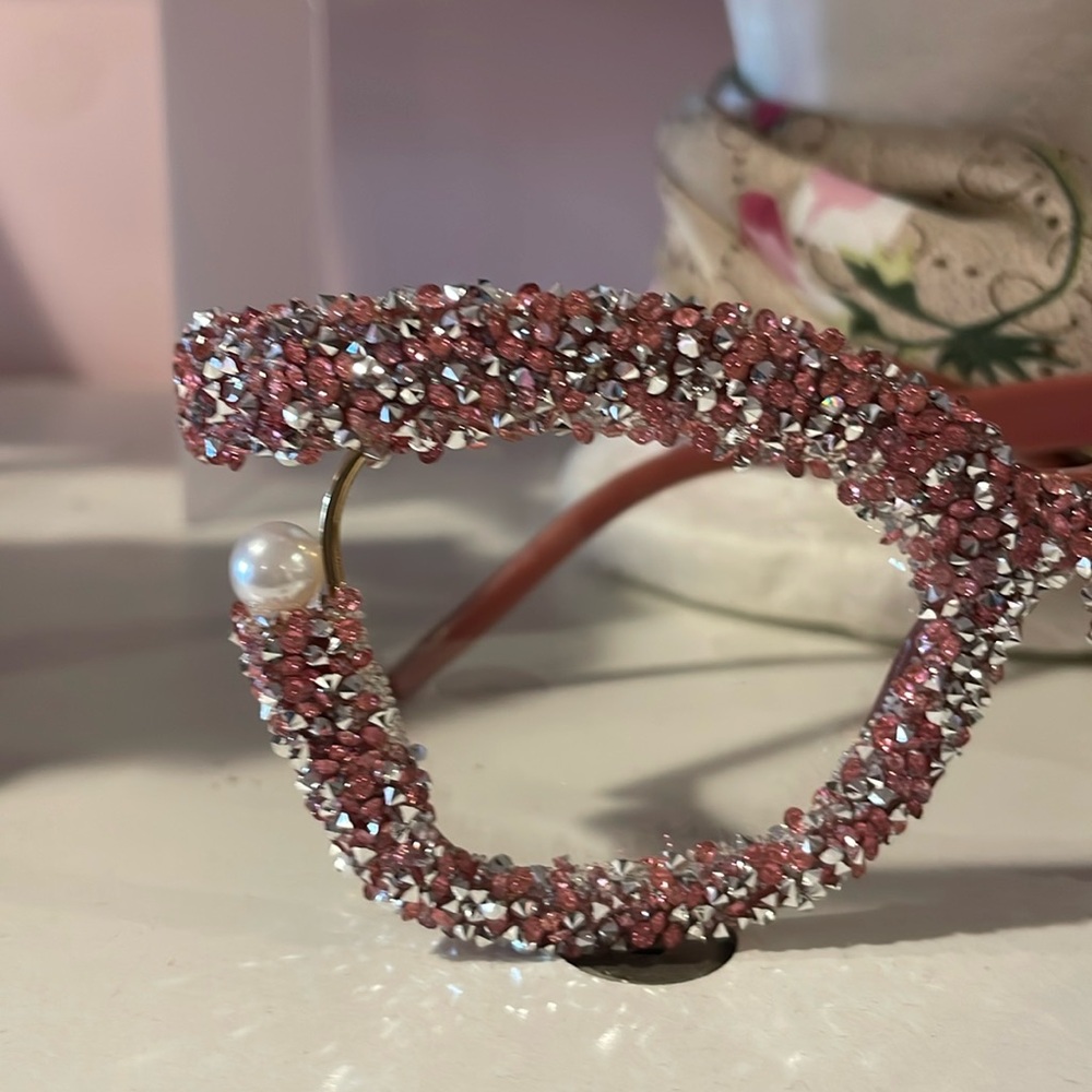 Pink STYLISH PEARL DIAMOND SUNGLASSES